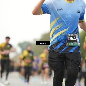 Runner Photo 6328584