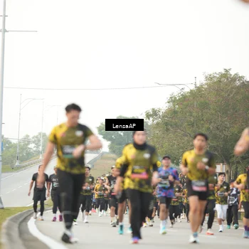 Runner Photo 6328585