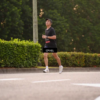 Runner Photo 6328592