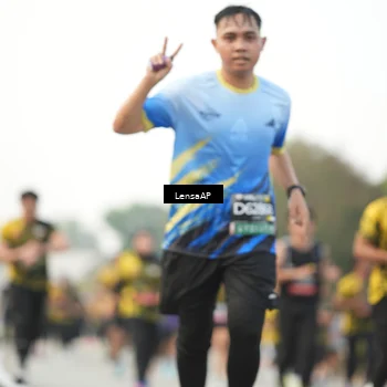 Runner Photo 6328606