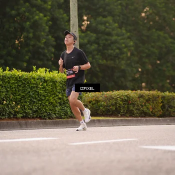 Runner Photo 6328671
