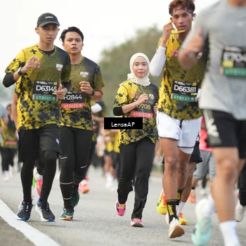 Runner Photo 6328693