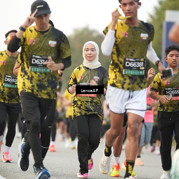 Runner Photo 6328694
