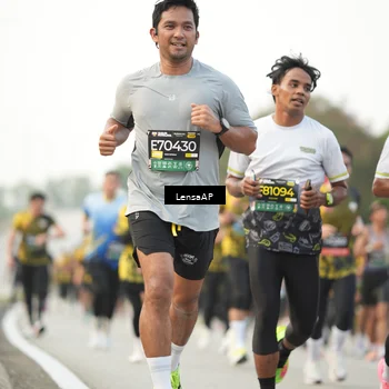 Runner Photo 6328701