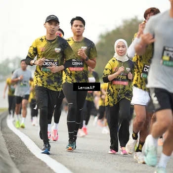 Runner Photo 6328704