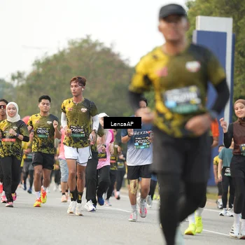 Runner Photo 6328752
