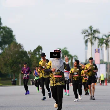 Runner Photo 6328773