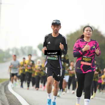 Runner Photo 6328780