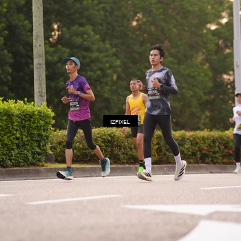 Runner Photo 6328791