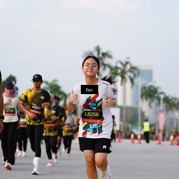 Runner Photo 6328793