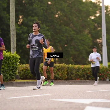 Runner Photo 6328796