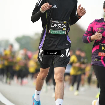 Runner Photo 6328797