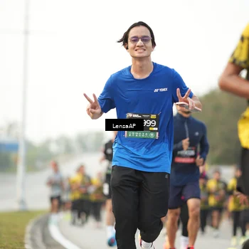 Runner Photo 6328802