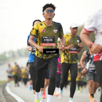 Runner Photo 6328822