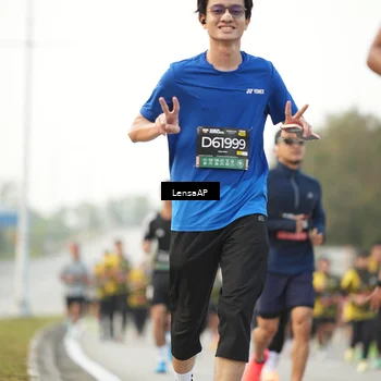 Runner Photo 6328823