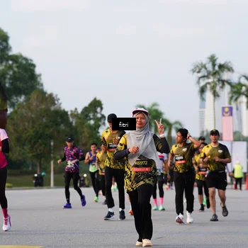 Runner Photo 6328835