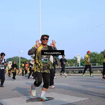 Runner Photo 6329007
