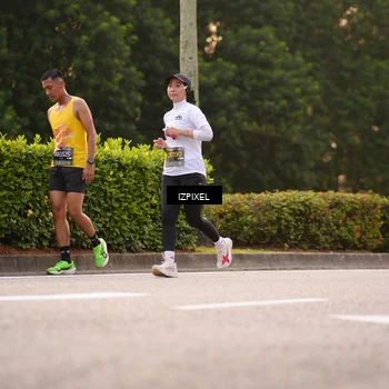 Runner Photo 6329080