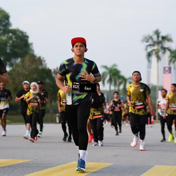 Runner Photo 6329098