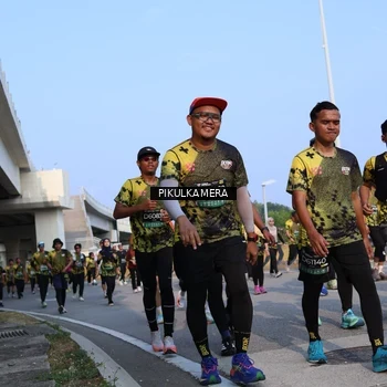 Runner Photo 6329176
