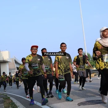 Runner Photo 6329182