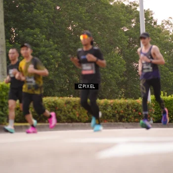 Runner Photo 6329245