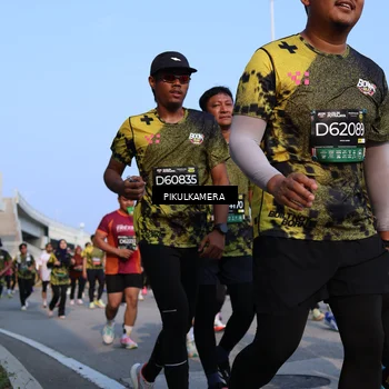 Runner Photo 6329262