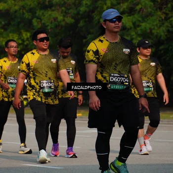 Runner Photo 6329275