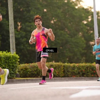 Runner Photo 6329313