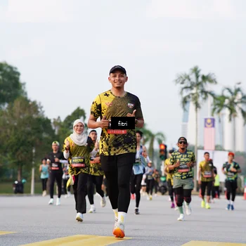 Runner Photo 6329318