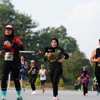 Runner Photo 6329378
