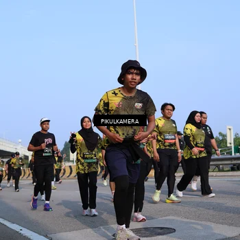 Runner Photo 6329414