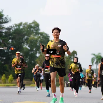 Runner Photo 6329446