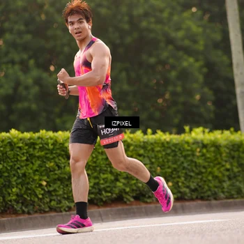 Runner Photo 6329498