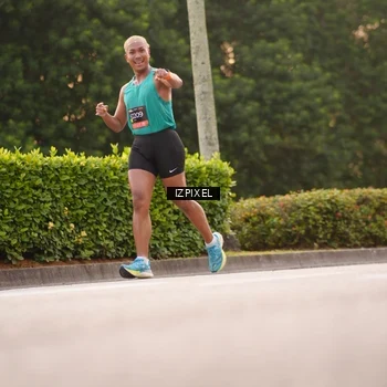 Runner Photo 6329647