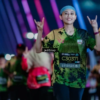 Runner Photo 6329662
