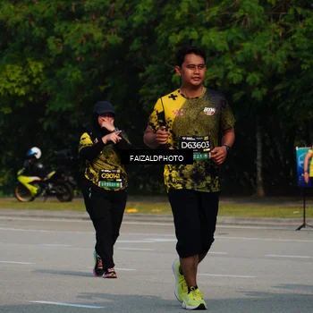 Runner Photo 6329713