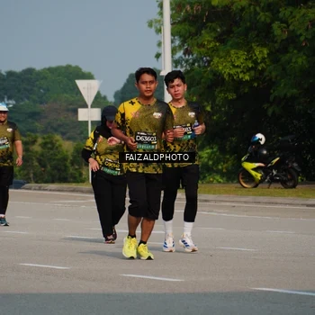 Runner Photo 6329740