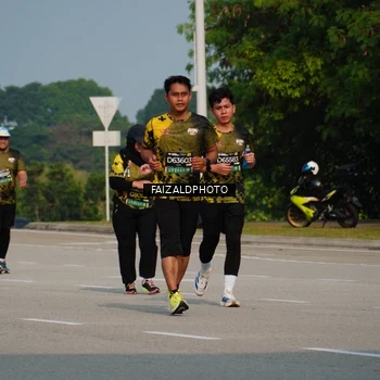 Runner Photo 6329742
