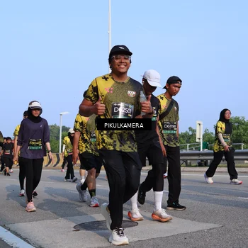 Runner Photo 6329762