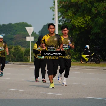 Runner Photo 6329765