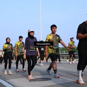 Runner Photo 6329828
