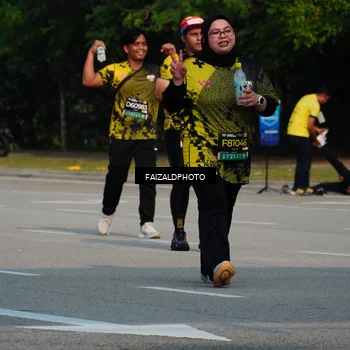 Runner Photo 6329835