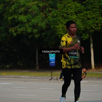Runner Photo 6329842