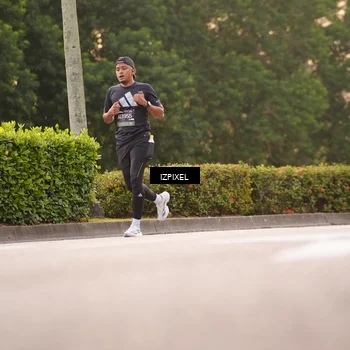 Runner Photo 6329863