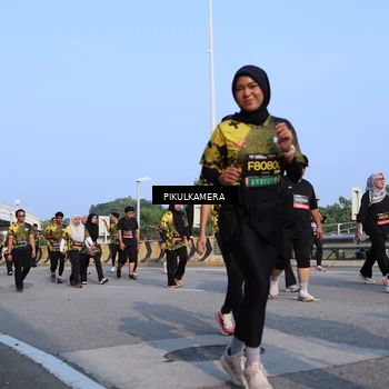 Runner Photo 6329915