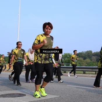 Runner Photo 6329979