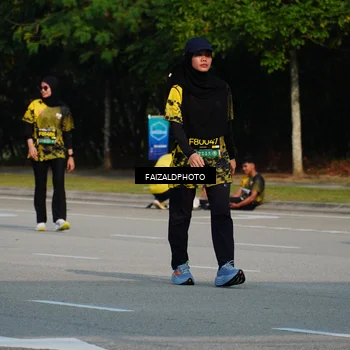 Runner Photo 6330019