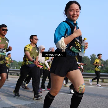 Runner Photo 6330048