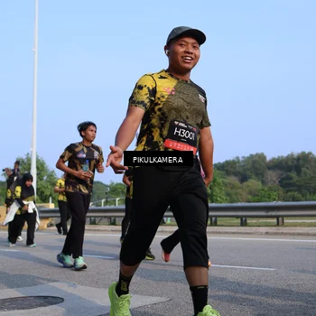 Runner Photo 6330139